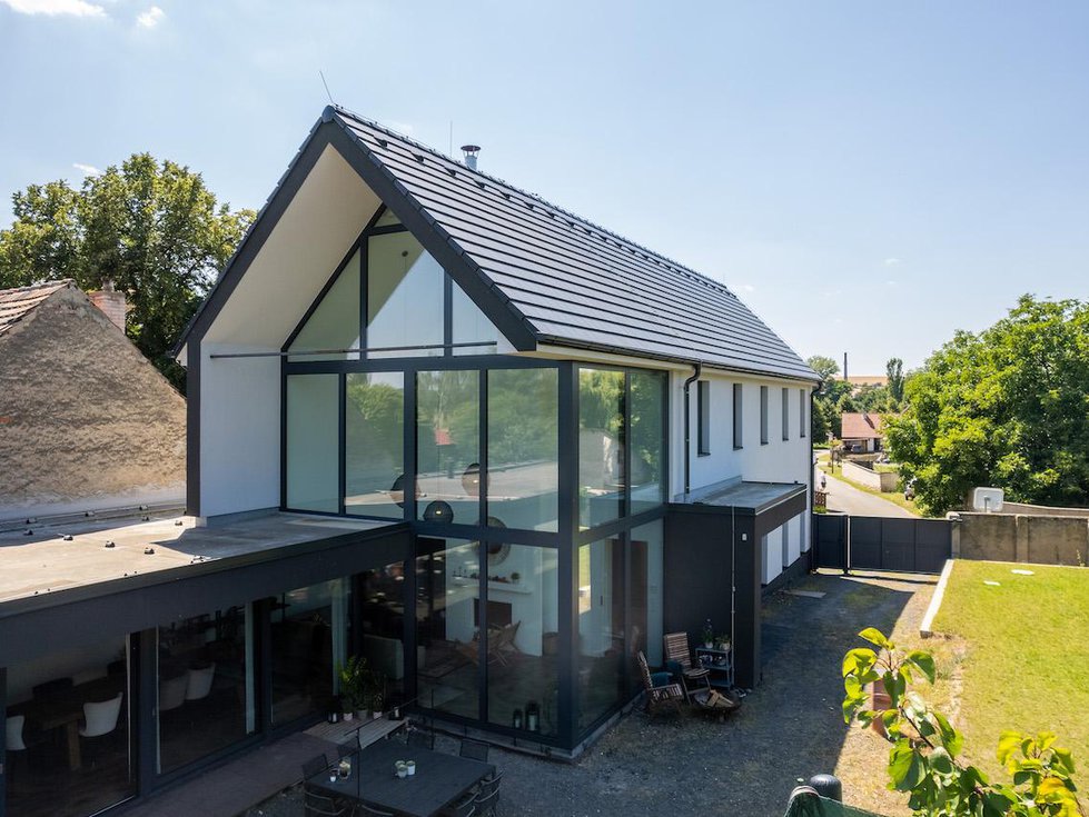 1dron-pohle.1731490039.jpg