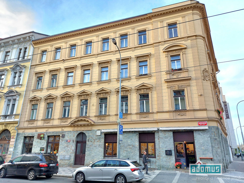 Pronájem bytu 3+1 100 m², Praha
