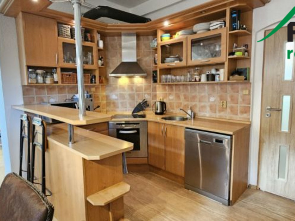 Byt 3+1 (85 m2) s garáží, Tachov, ul. Prokopa Velikého