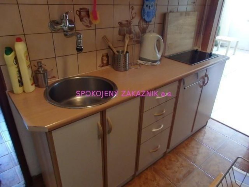 Pronájem bytu 1+kk, garsoniery 34 m², Nový Bor