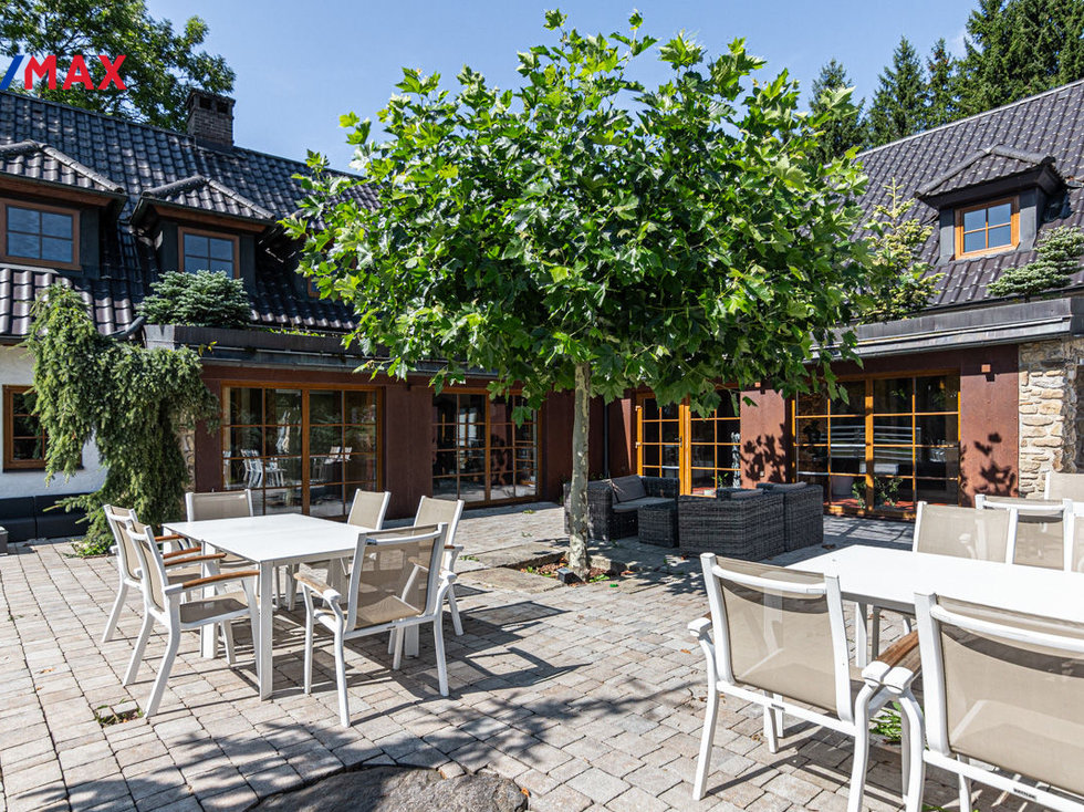 Prodej hotelu, penzionu 700 m², Přední Výtoň