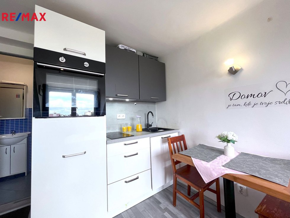 Prodej bytu 1+kk, garsoniery 16 m², Praha
