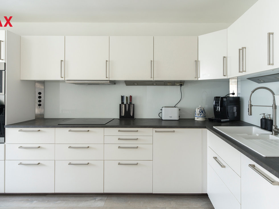 Prodej bytu 3+1 76 m², Praha