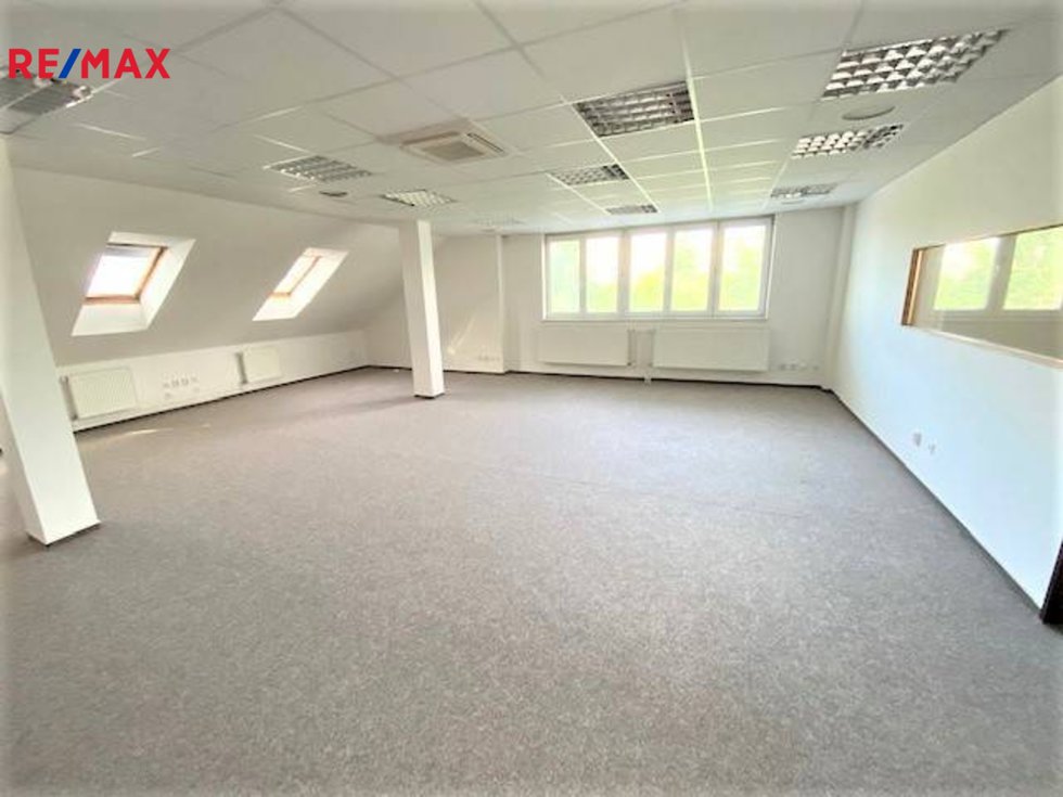 Pronájem kanceláře 85 m², Plzeň