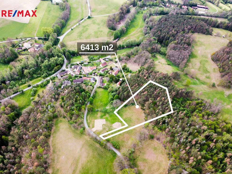 Prodej stavební parcely 6413 m², Svatý Jan