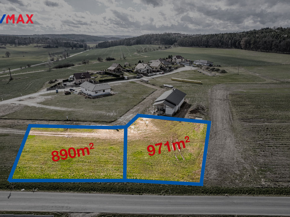 Prodej stavební parcely 890 m², Drhovy