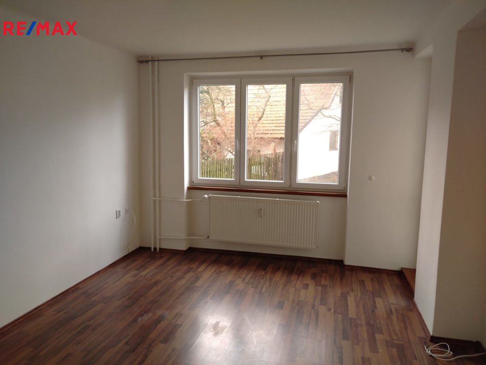 Pronájem bytu 2+1 56 m², Dobříš