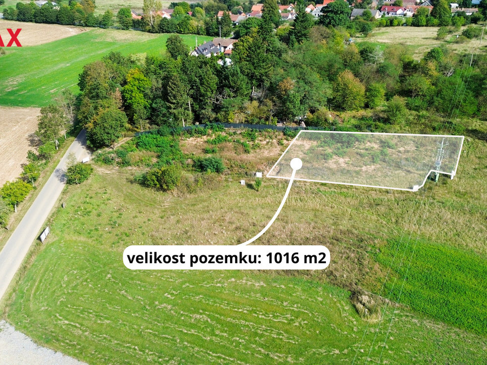 Prodej stavební parcely 1016 m², Milešov