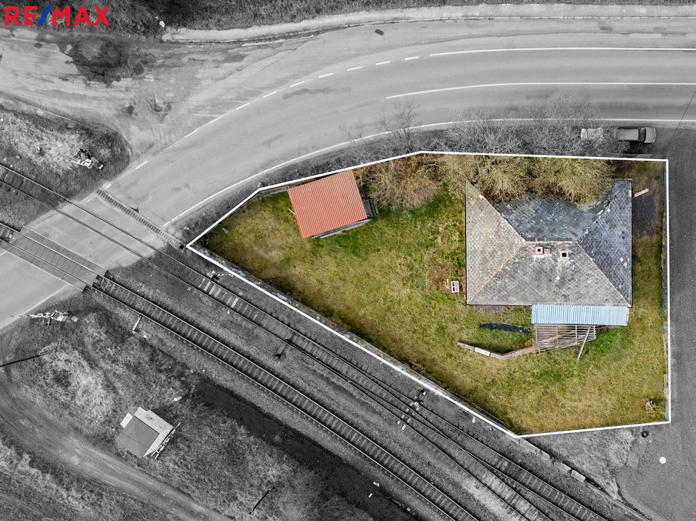 Prodej obchodu 998 m², Milín