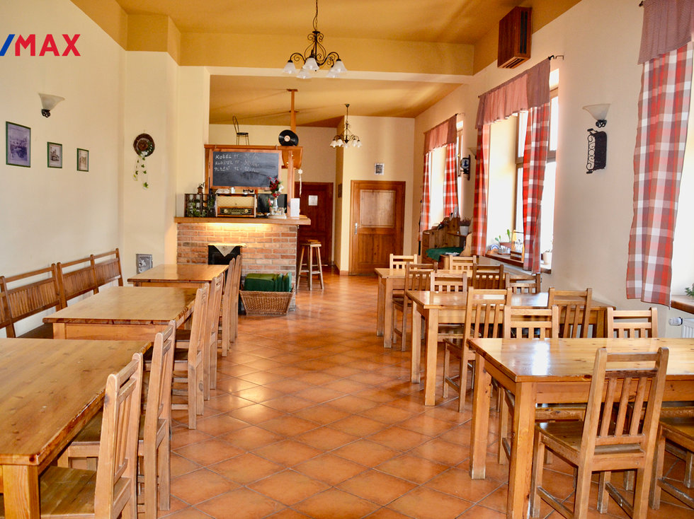 Pronájem restaurace 310 m², Mnichovo Hradiště