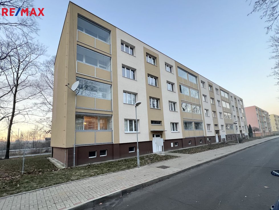 Prodej bytu 2+1 53 m², Bílina