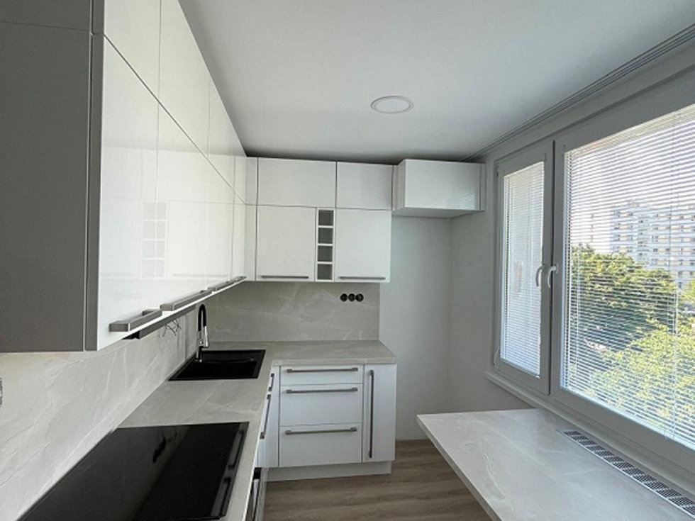 Pronájem bytu 2+1 68 m², Hradec Králové