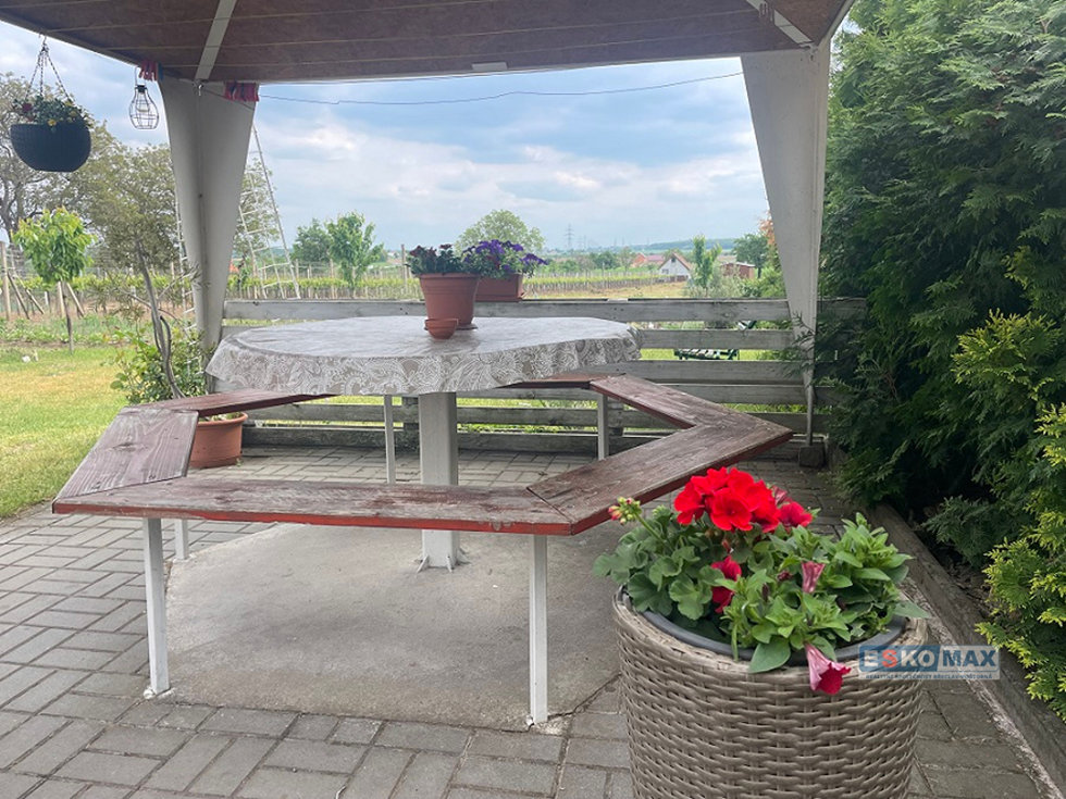 Prodej zahrady 2031 m², Lednice