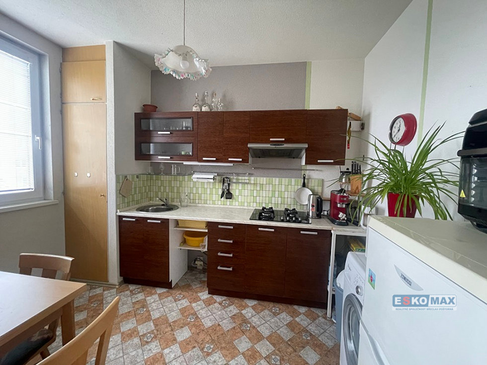 Prodej bytu 2+1 45 m², Břeclav