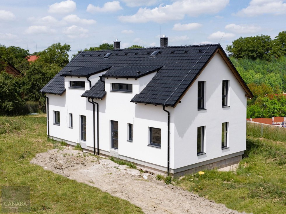 Prodej bytu 4+1 96 m², Librantice
