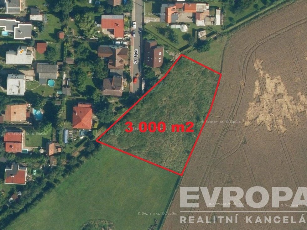 Prodej stavební parcely 3000 m², Pardubice