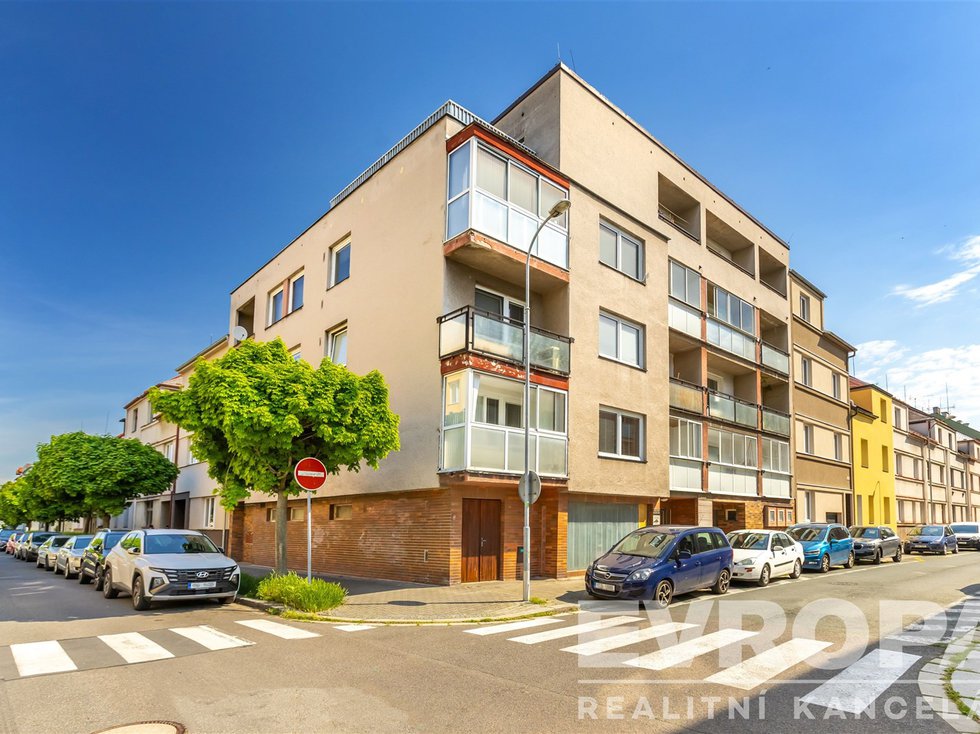 Prodej bytu 3+kk 72 m², Pardubice