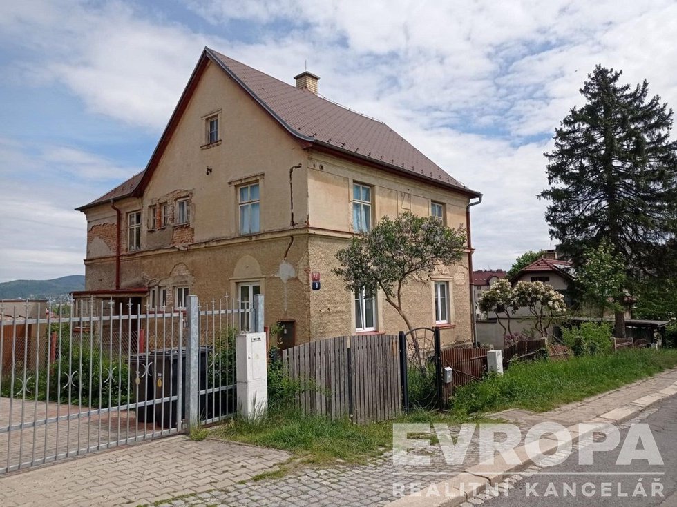 Pronájem bytu 3+1 95 m², Liberec