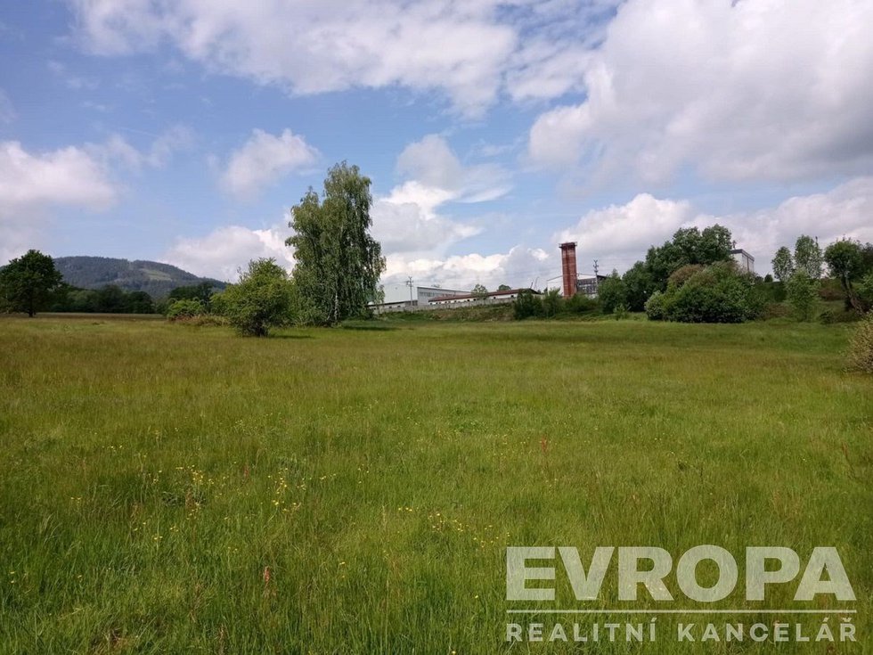 Prodej komerčního pozemku 14792 m², Liberec
