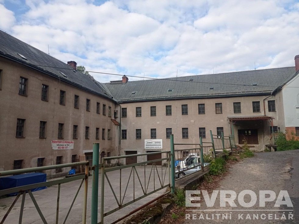 Pronájem skladu 43 m², Liberec