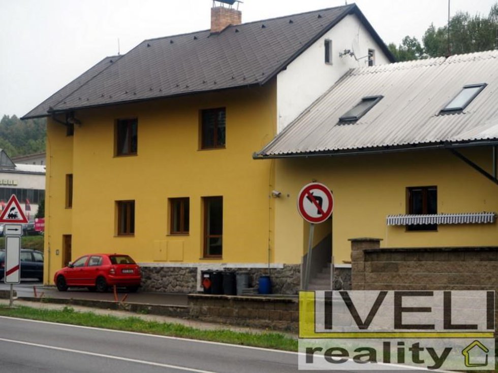 Prodej rodinného domu 450 m², Volyně