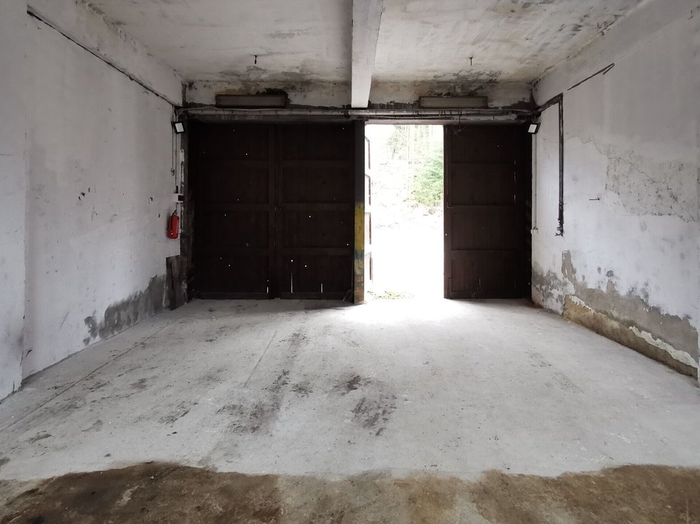 Pronájem skladu 57 m², Smržovka