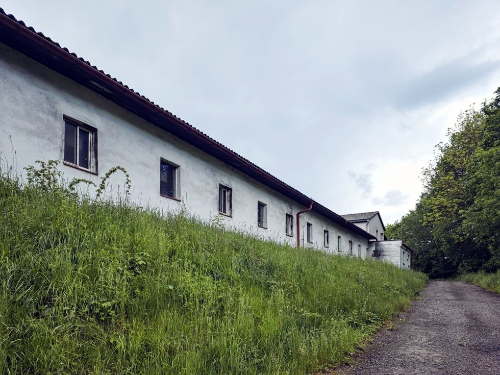 Prodej výrobního objektu 1053 m², Bystřec