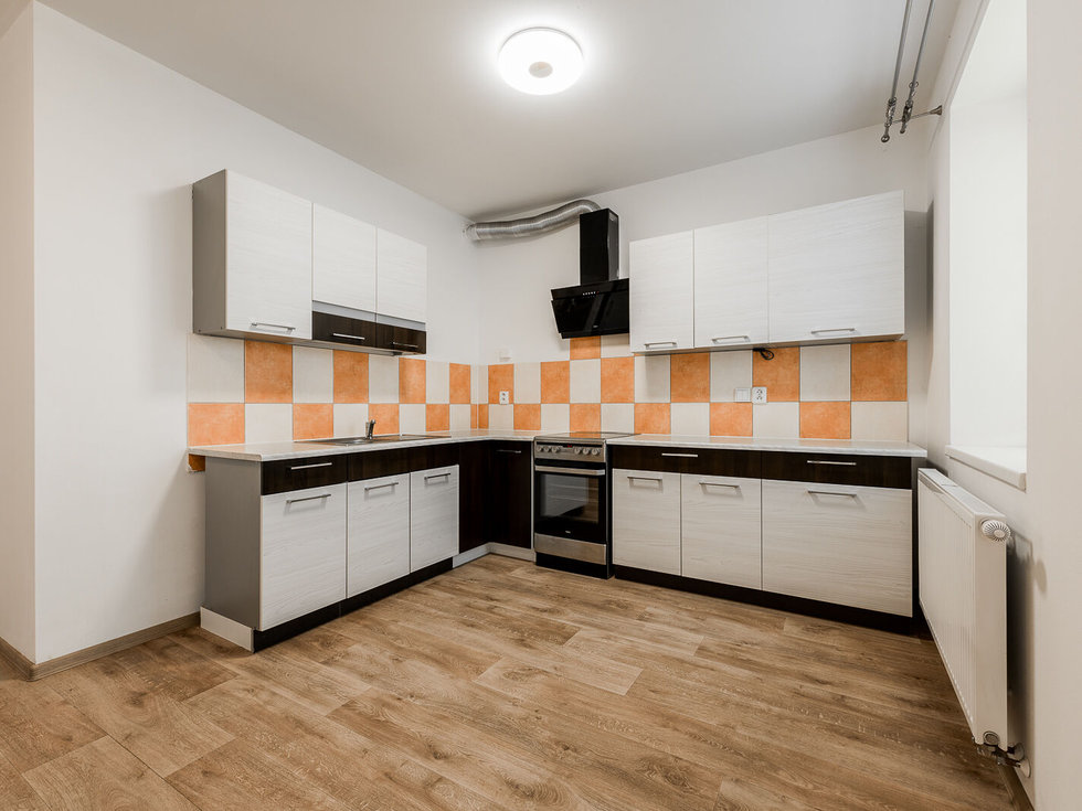 Pronájem bytu 2+kk 50 m², Milovice