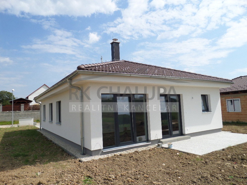 Prodej stavební parcely 620 m², Hosín