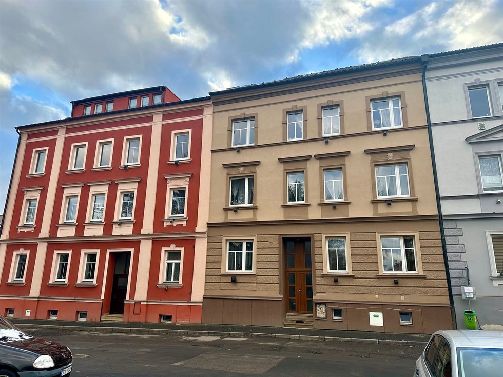 Pronájem bytu 2+kk 40 m², Cheb