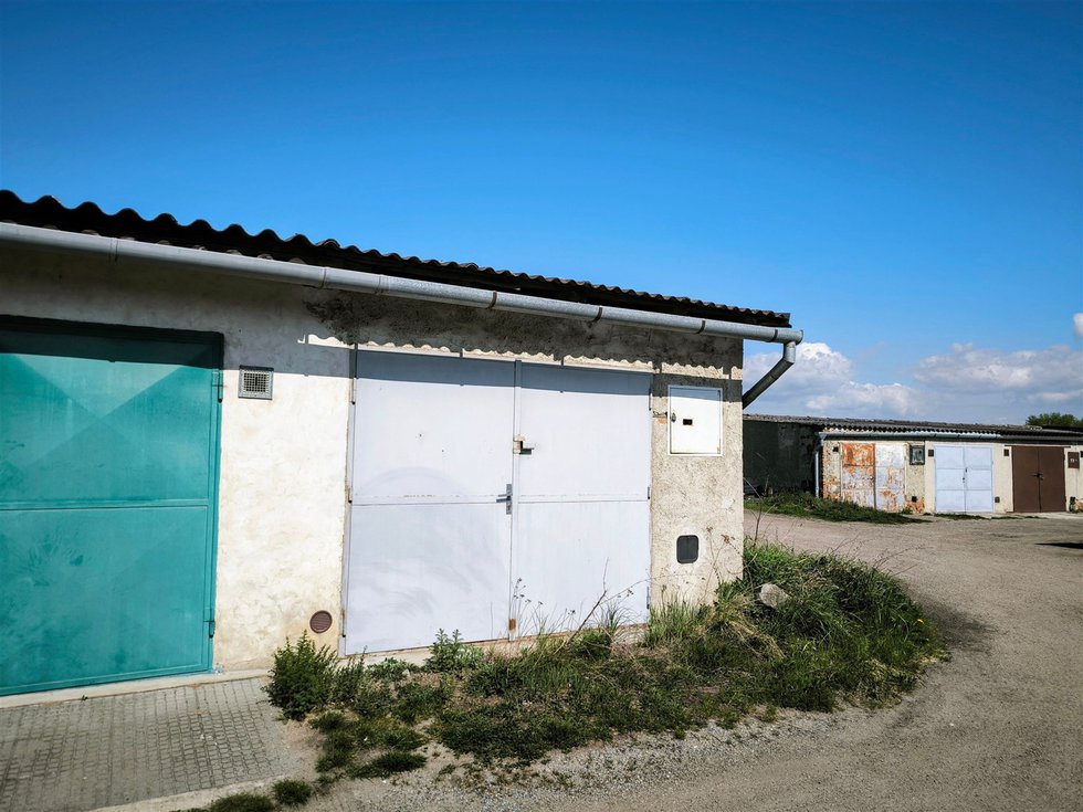 Prodej garáže v Náměšti nad Oslavou (GARÁŽ)