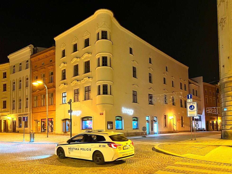 Pronájem kanceláře v centru Jihlavy (NOČNÍ POHLED 