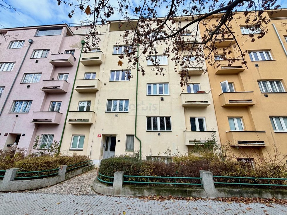 Prodej bytu 1+1 51 m², Praha