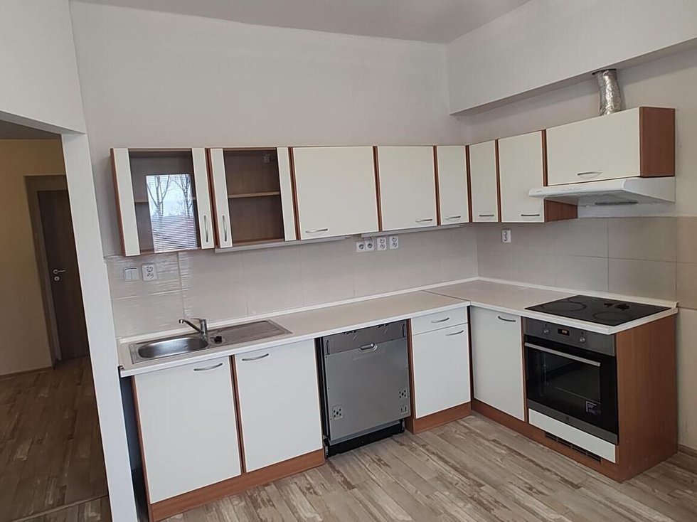Pronájem bytu 3+1 68 m², Jaroměř