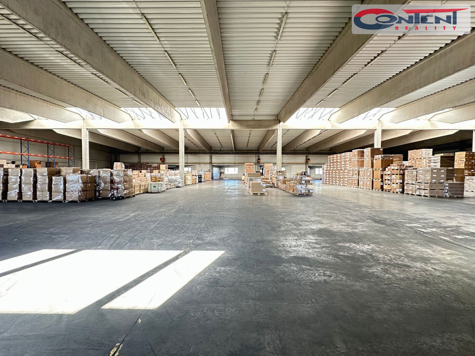 Pronájem výrobního objektu 1000 m², Radonice