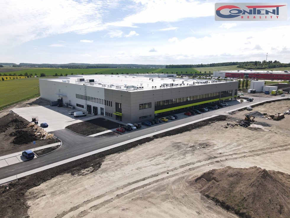 Pronájem výrobního objektu 30000 m², Ovčáry