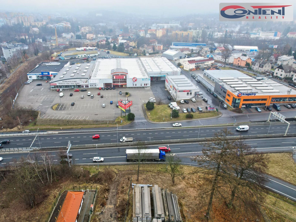 Pronájem obchodu 2000 m², Liberec