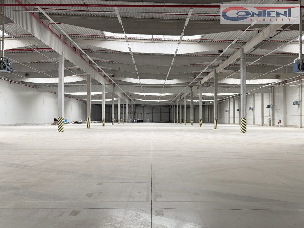 Pronájem skladu 20662 m², Bor