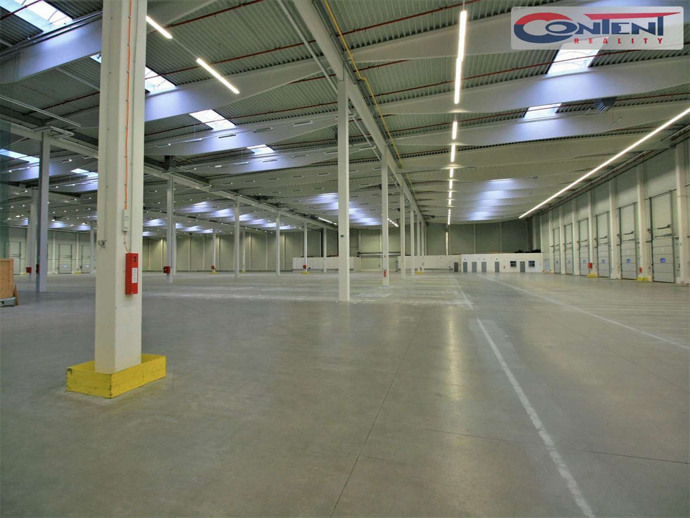 Pronájem skladu 25613 m², Prostějov