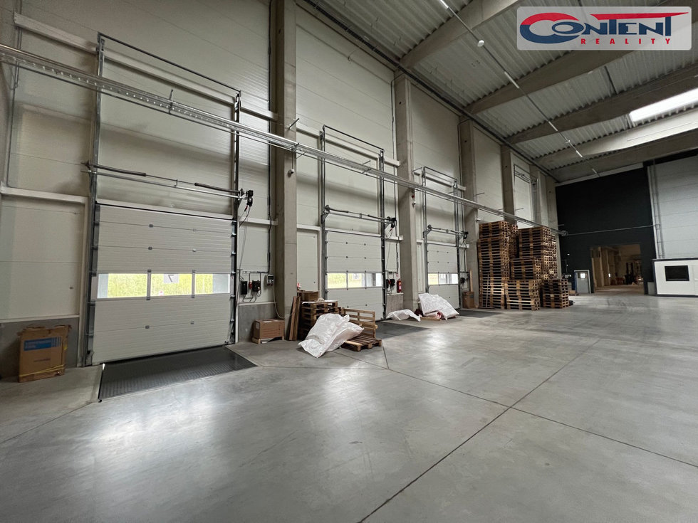 Pronájem skladu 3647 m², Česká Třebová