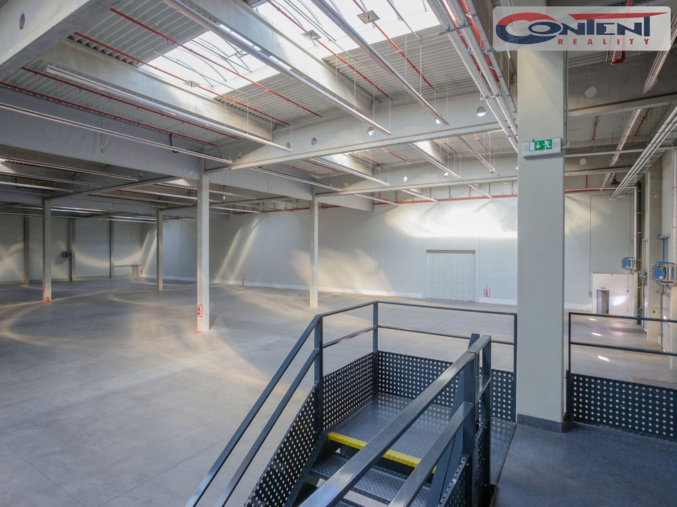 Pronájem výrobního objektu 3000 m², Ostrava