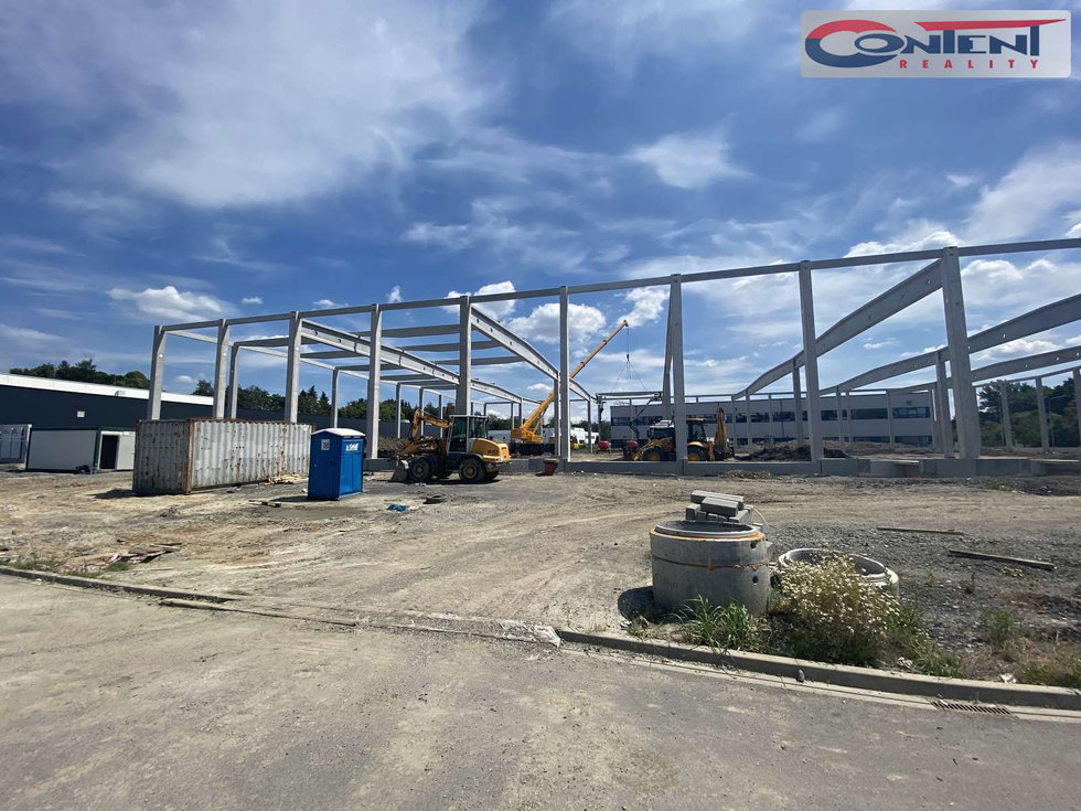 Pronájem skladu 7800 m², Chotoviny