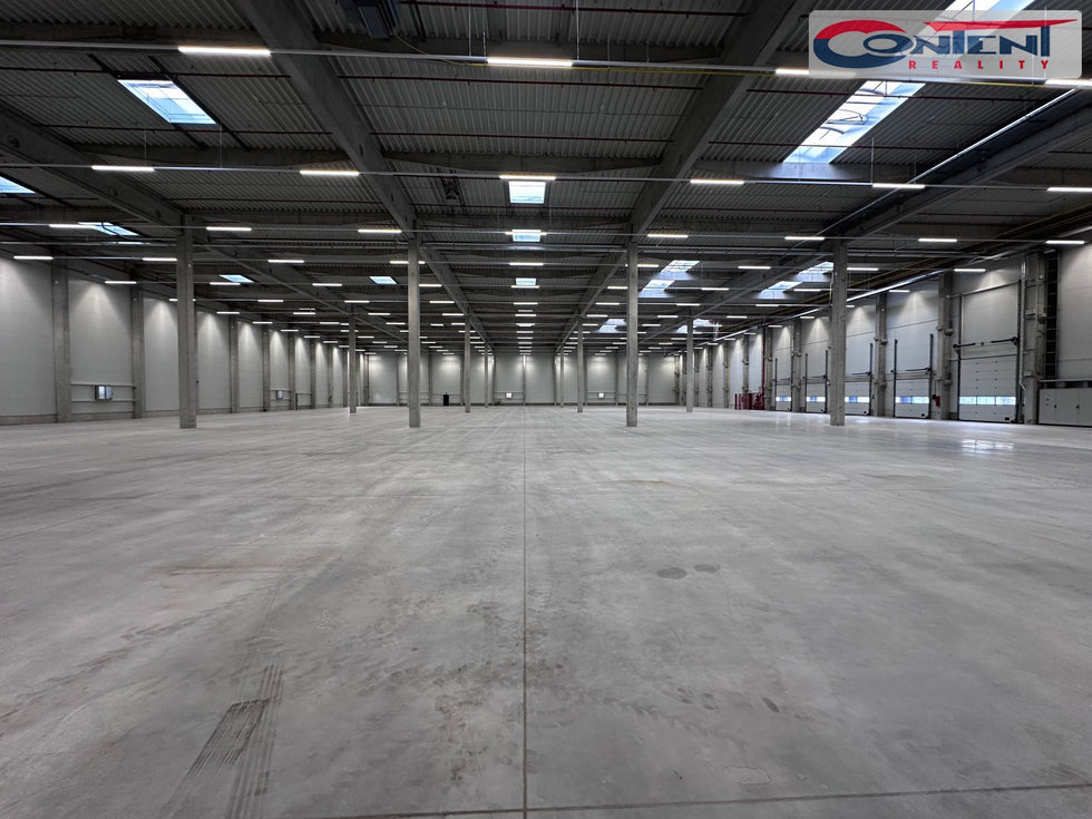 Pronájem skladu 10000 m², Lovosice