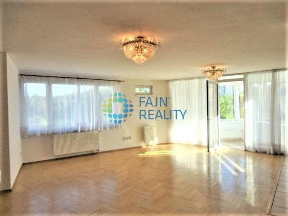 Pronájem bytu 5+kk 163 m², Praha