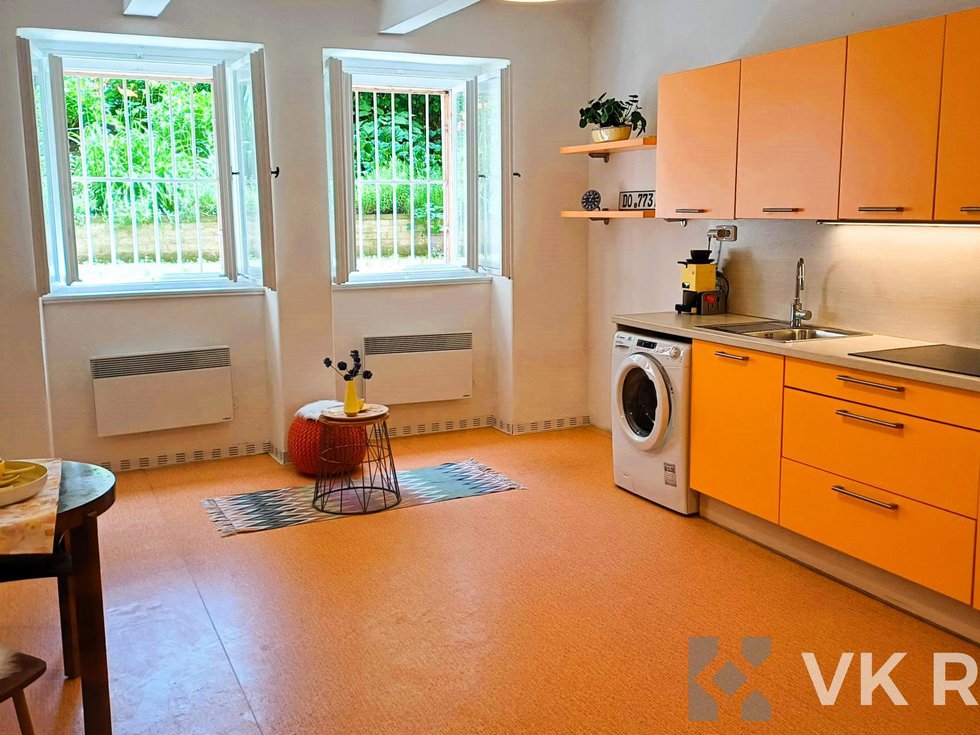 Prodej kanceláře 32 m², Praha