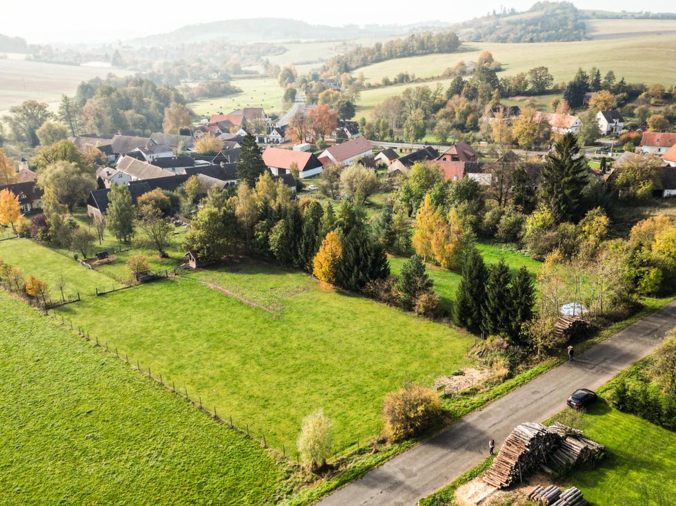 Prodej stavební parcely 2897 m², Žinkovy
