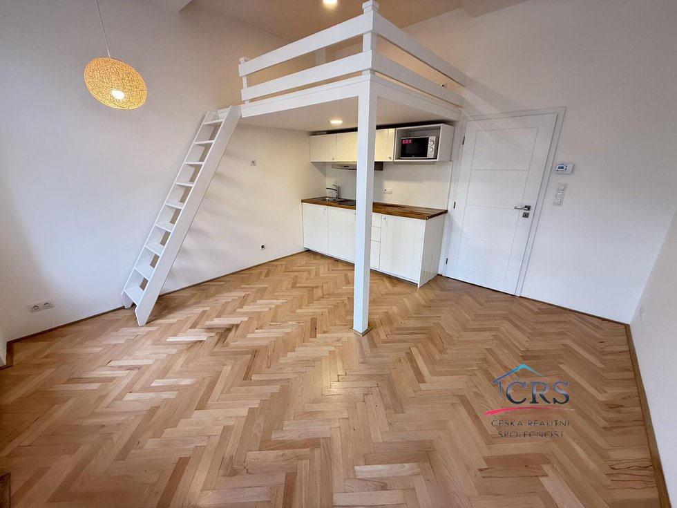 Pronájem bytu 1+kk, garsoniery 26 m², Praha