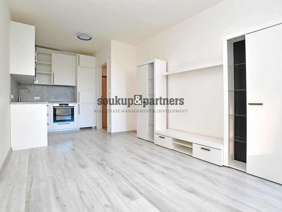 Pronájem bytu 2+kk 45 m², Praha