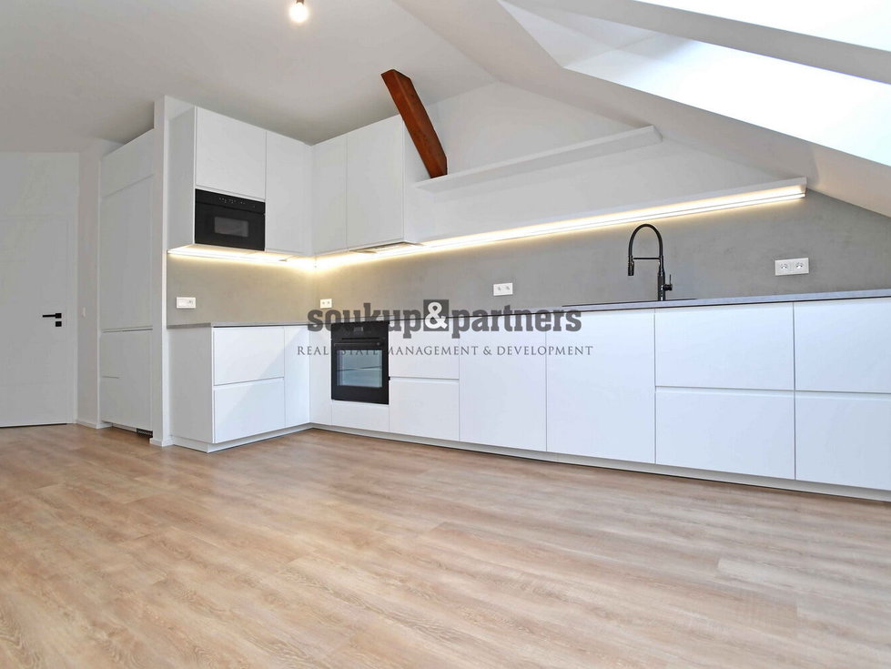 Prodej bytu 5+kk 118 m², Praha