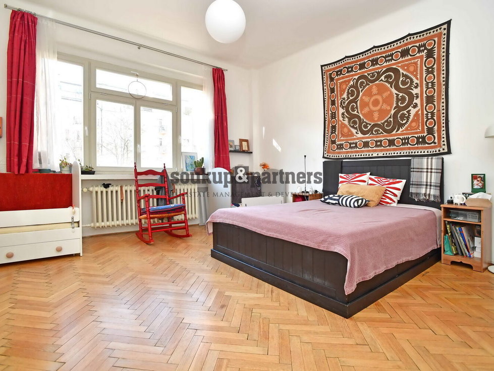 Pronájem bytu 2+1 90 m², Praha